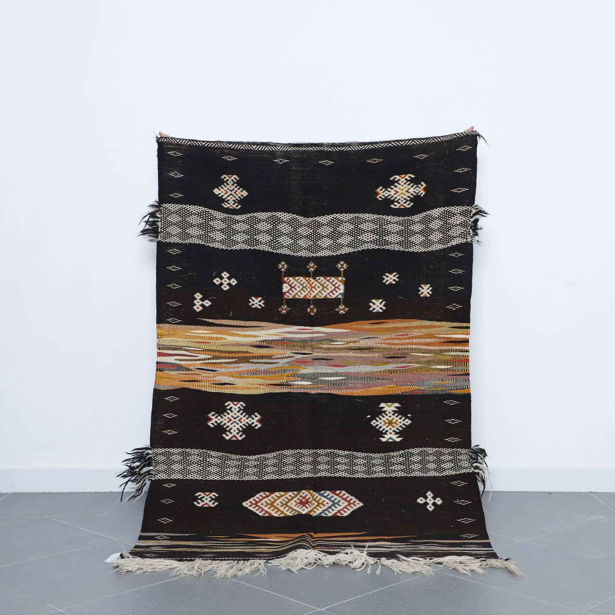 Vintage Kilim Rug 5.7×3.9 Ft Moroccan W