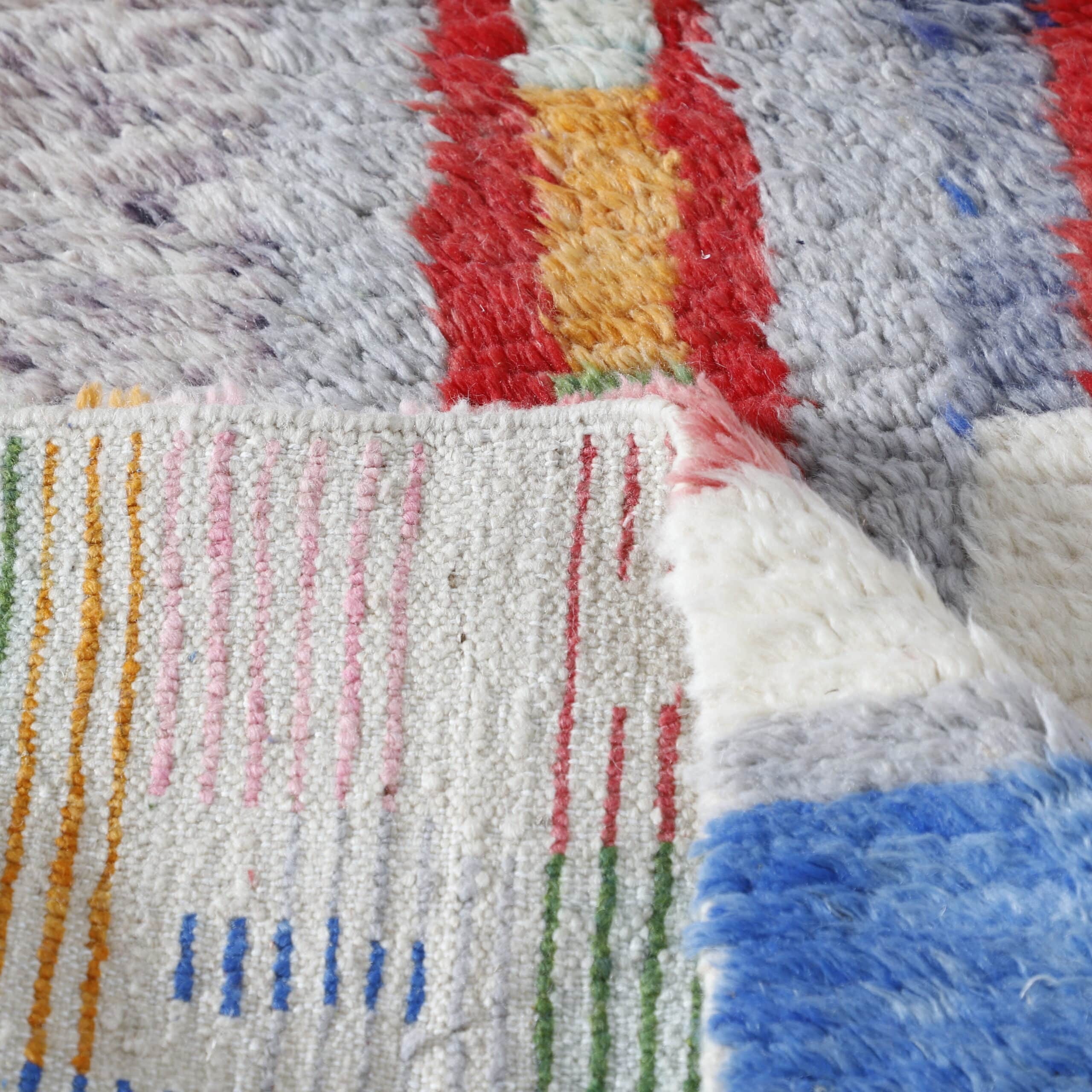 Vintage Boujaad Rug 8.6×5.9 Ft – Handmade Moroccan - Image 3