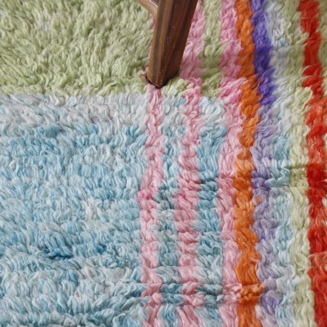 Abstract Boujaad Rug 5.3×6.9 Ft – Handmade Moroccan Wool Carpet - Image 4