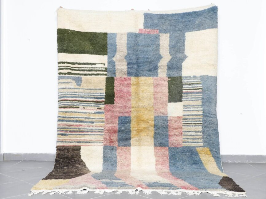 Boujaad Rug 9.4×6.4 Ft Moroccan wool carpet