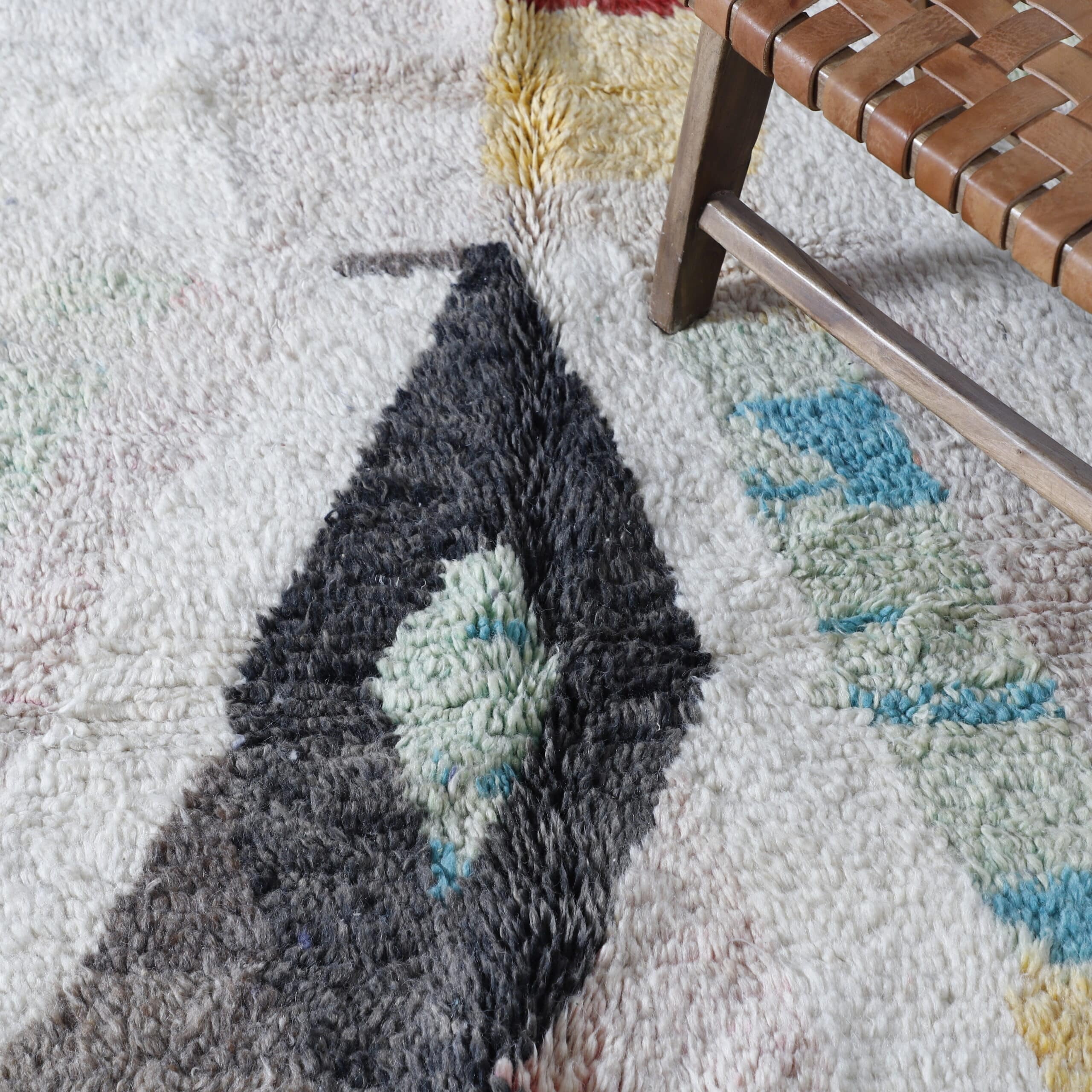 Vintage Boujaad Rug – Handmade Moroccan 6.6×6.4 ft - Image 3