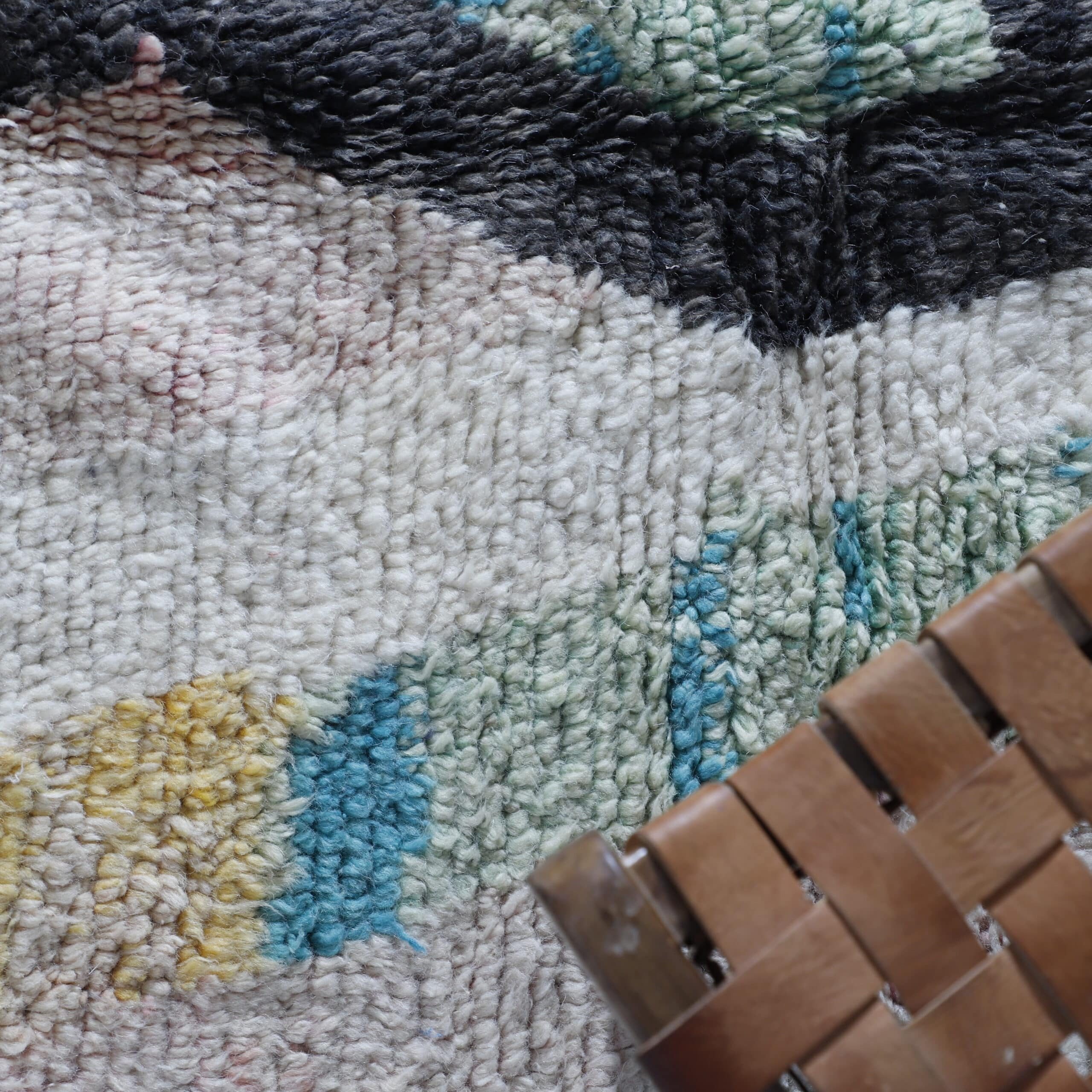 Vintage Boujaad Rug – Handmade Moroccan 6.6×6.4 ft - Image 4