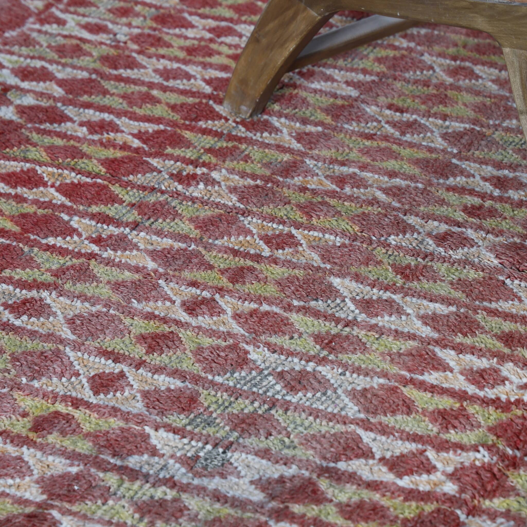 Vintage Beni Mguild Rug 8.5×5.6 Ft – Handmade Moroccan Carpet - Image 2