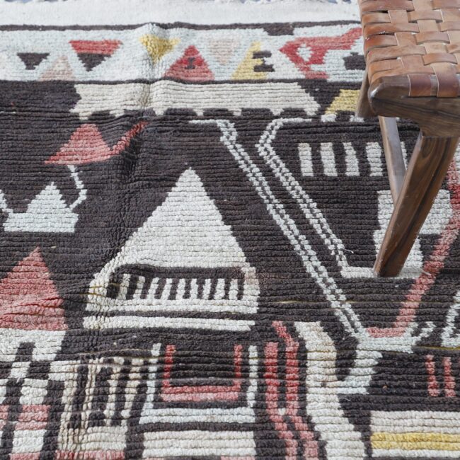 Vintage Boujaad Rug 8.4×5.6 Ft – Handcrafted Moroccan - Image 5