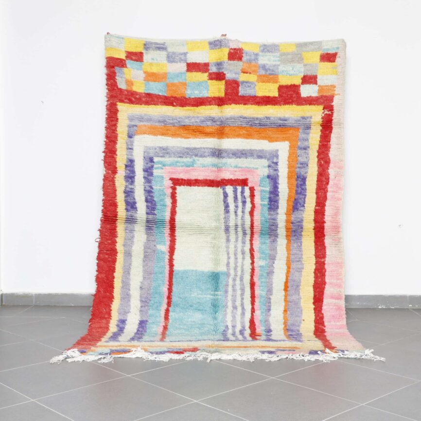 Abstract Boujaad Rug 8.5×5.6 Ft – Handmade Moroccan Wool Carpet