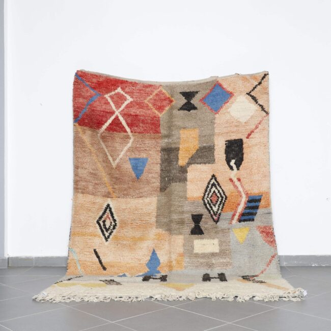 Abstract Boujaad Rug 8.8×6.2 Ft – Moroccan Handmade