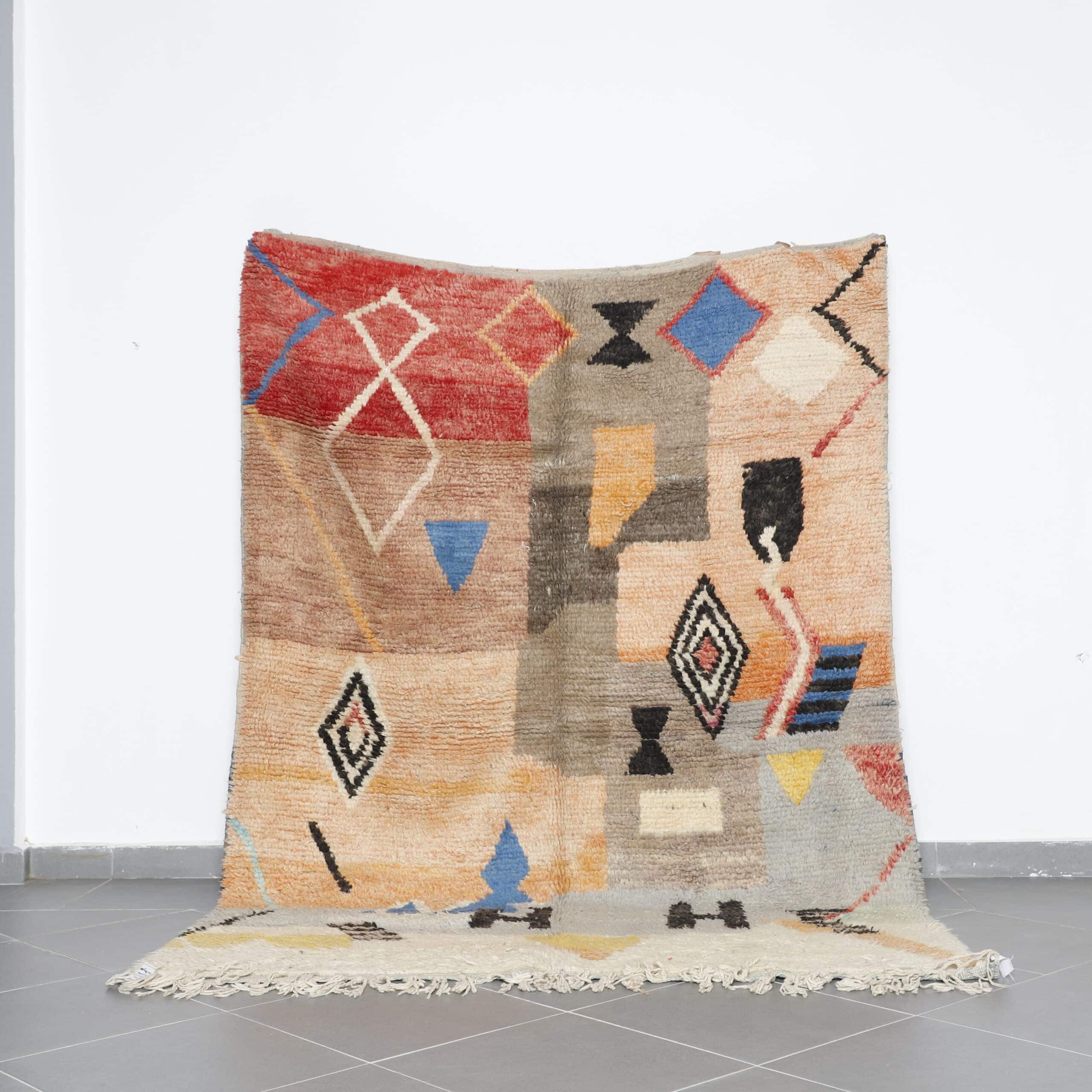 Abstract Boujaad Rug 8.8×6.2 Ft – Moroccan Handmade