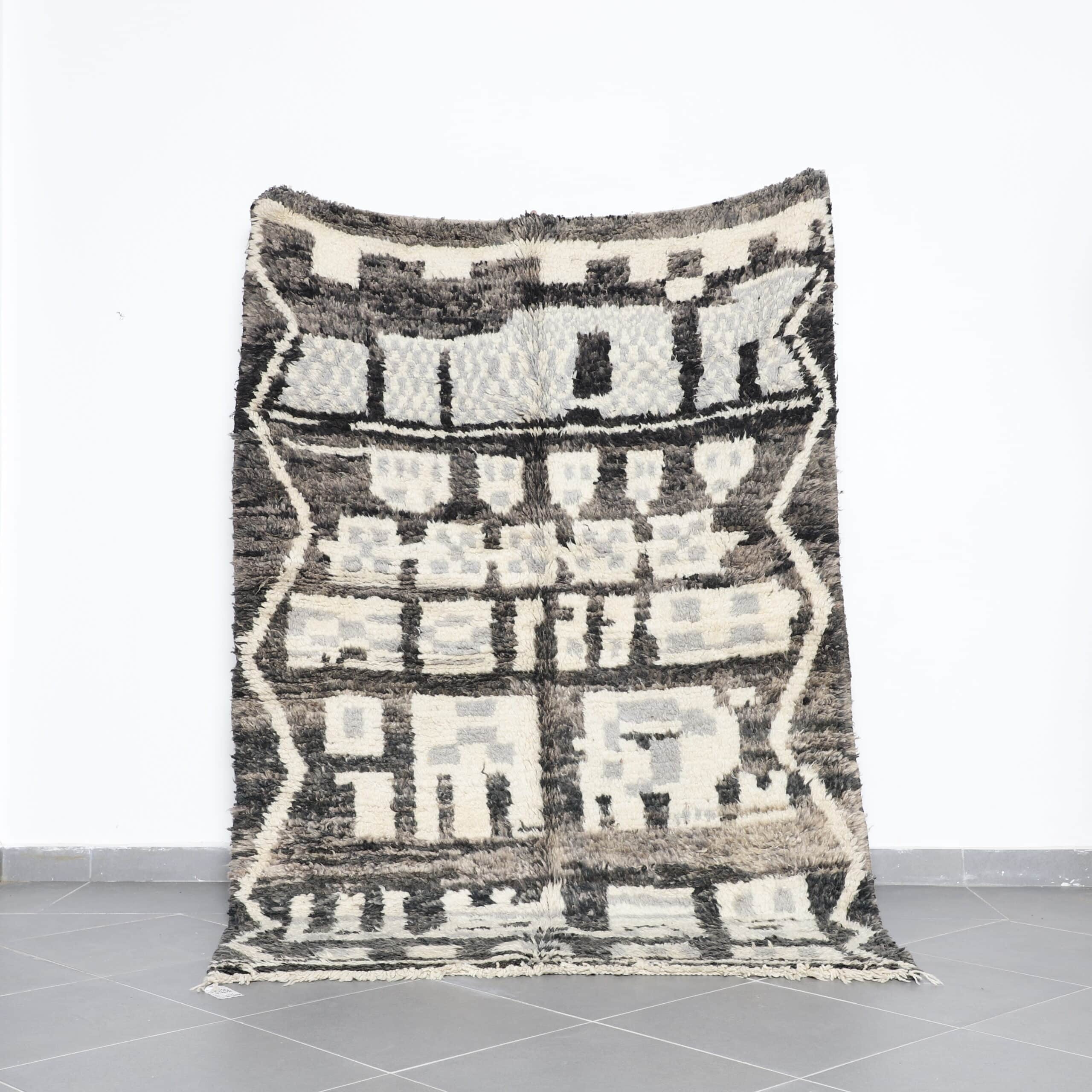 Boujaad Rug 7.9×5.1 ft handmade Moroccan wool carpet