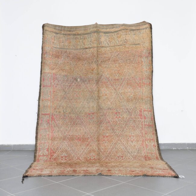 Vintage Beni Mguild Rug 9.5×6.1 Ft handmade Moroccan wool carpet