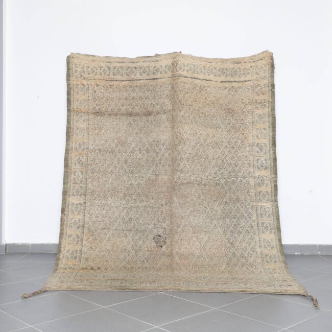 Vintage Beni Mguild Rug Moroccan Wool 9.0×8.2 Ft