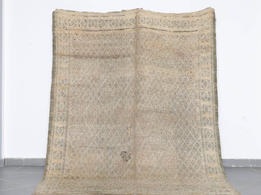 Vintage Beni Mguild Rug Moroccan Wool 9.0×8.2 Ft