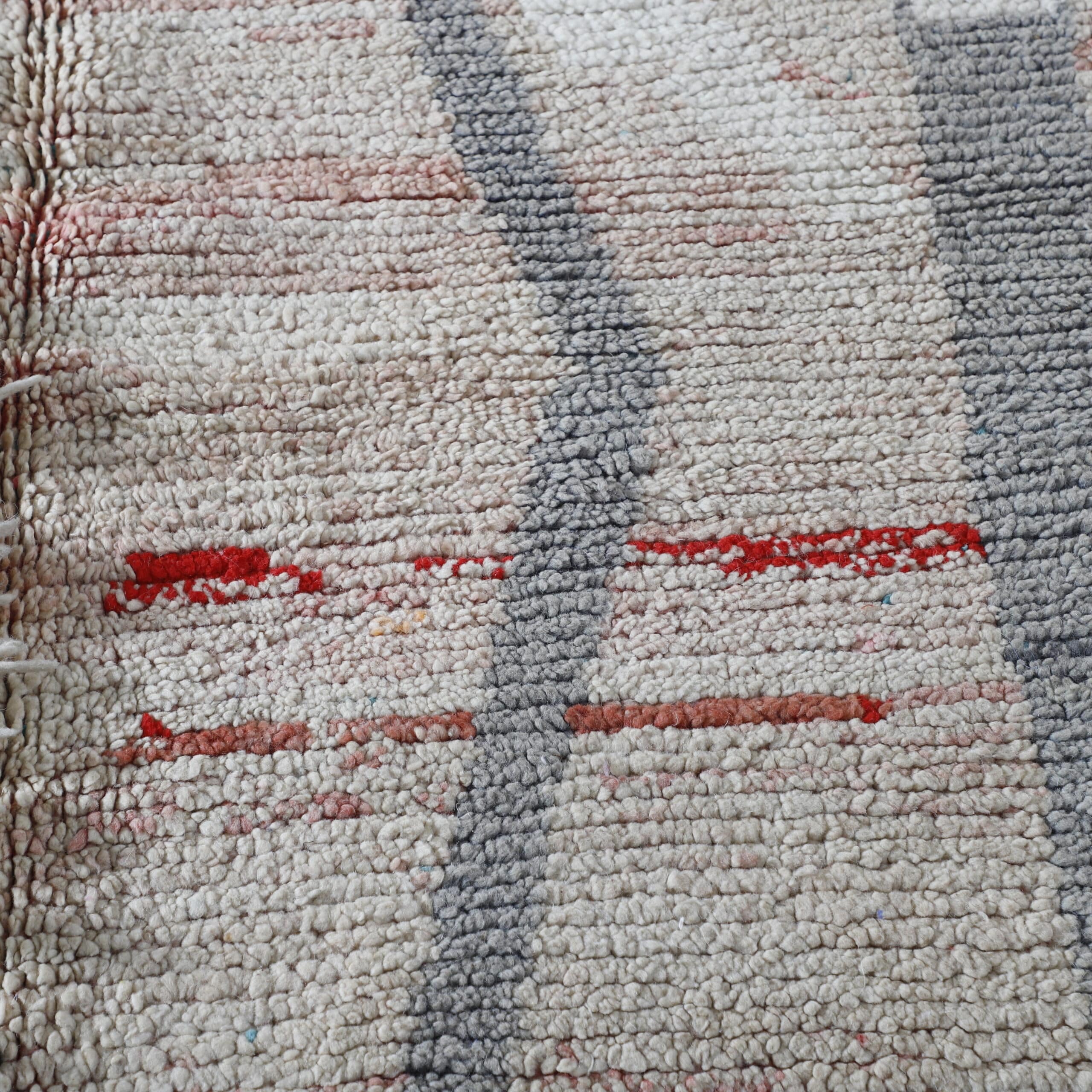 Vintage Boujaad Rug 8.3×5.4 Ft – Handwoven Wool - Image 3