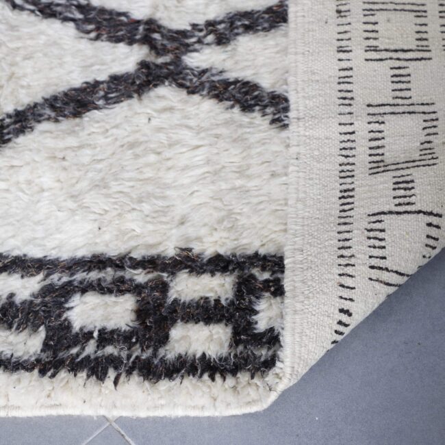 Vintage Beni Ourain Rug 9.5×6.1 Ft | Handmade Wool - Image 5