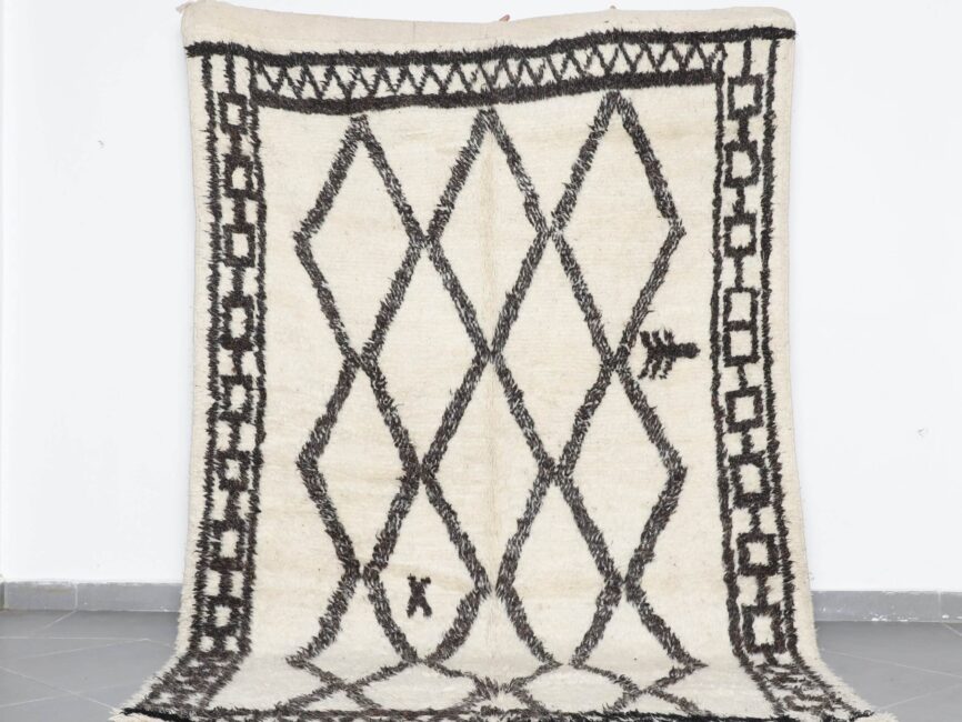 Vintage Beni Ourain Rug 9.5×6.1 Ft handmade wool