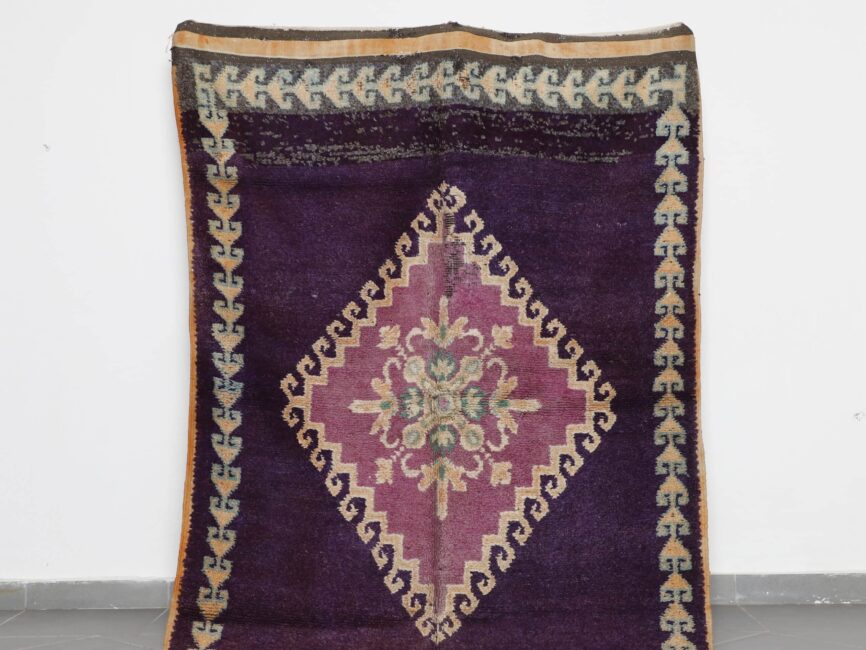 Vintage Boujaad Carpet 8.0×5.5 Ft Moroccan Rug