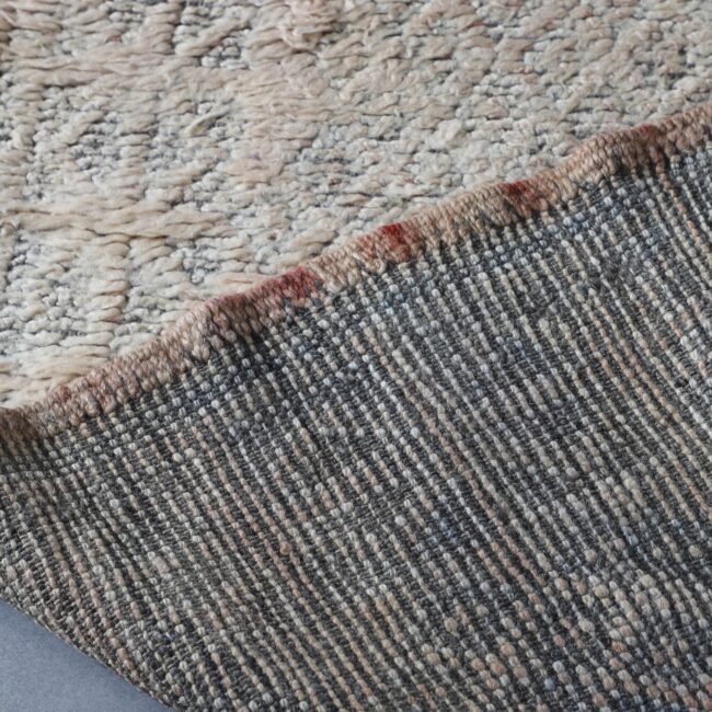 Vintage Beni Mguild Rug 9.6×6.8 Ft – Handmade Moroccan Wool Carpet - Image 3