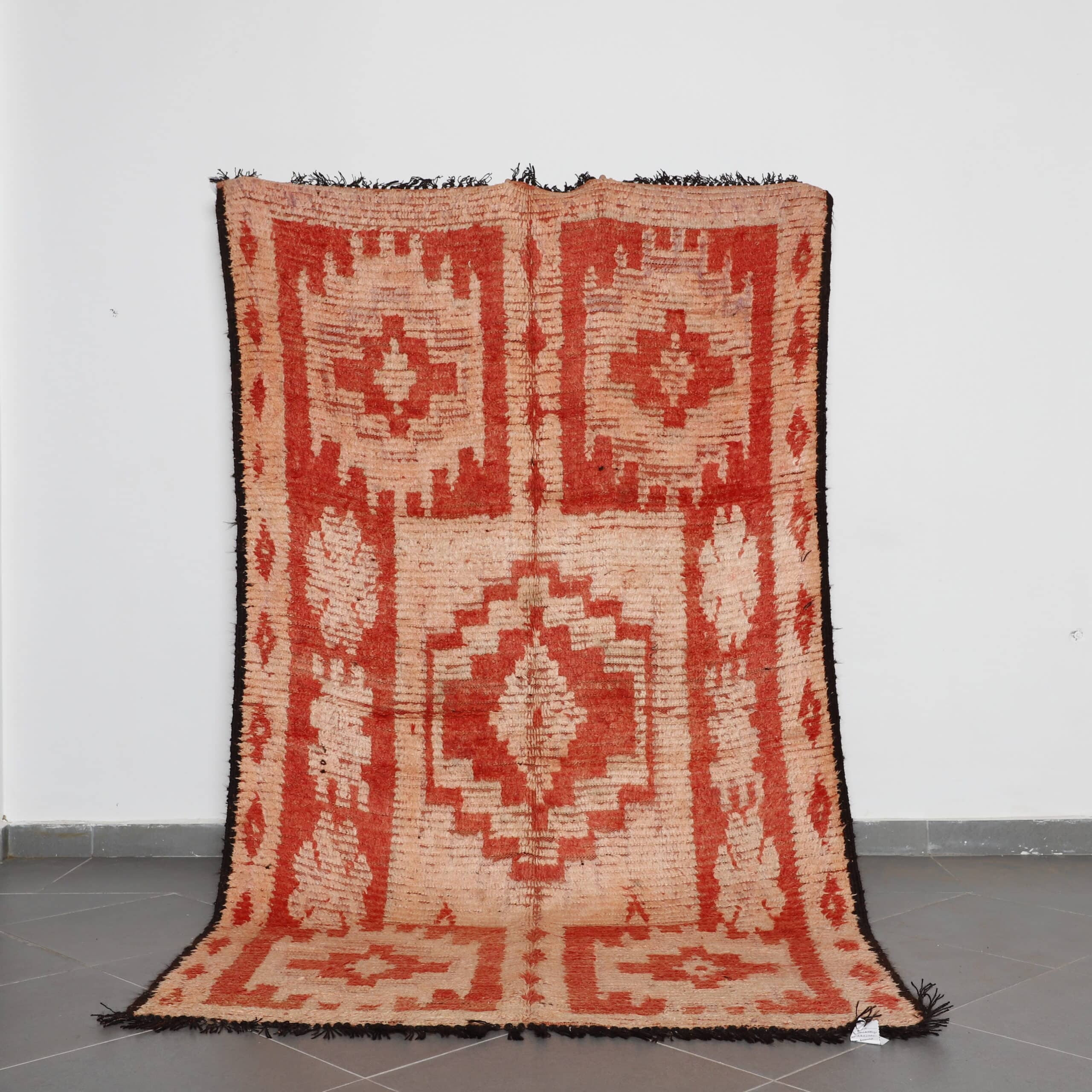 Vintage Faded Red Boujaad Rug 9.1×5.2 Ft Moroccan Wool