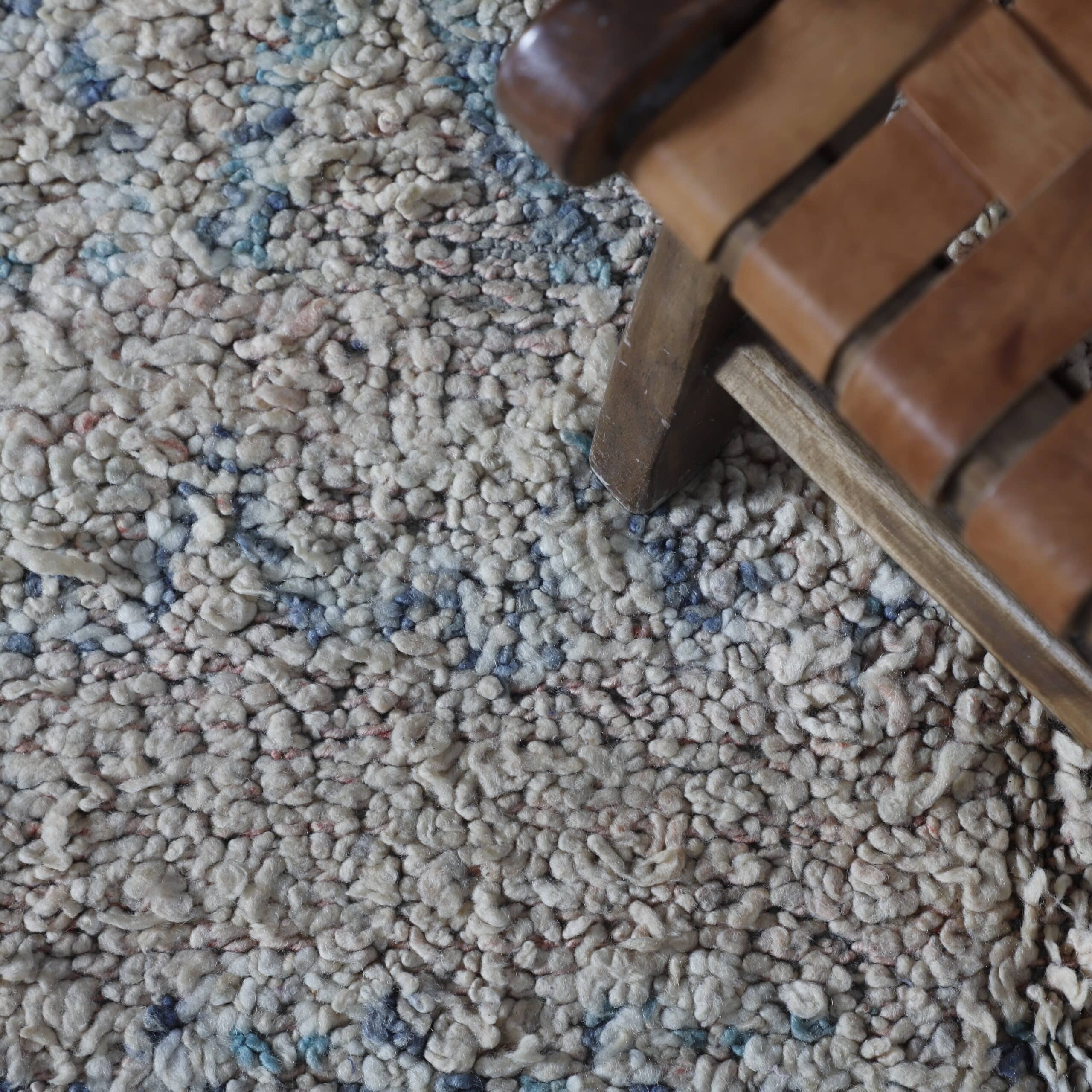 Old Beni Mguild Carpet 8.0×5.4 Ft – Moroccan Wool Rug - Image 3