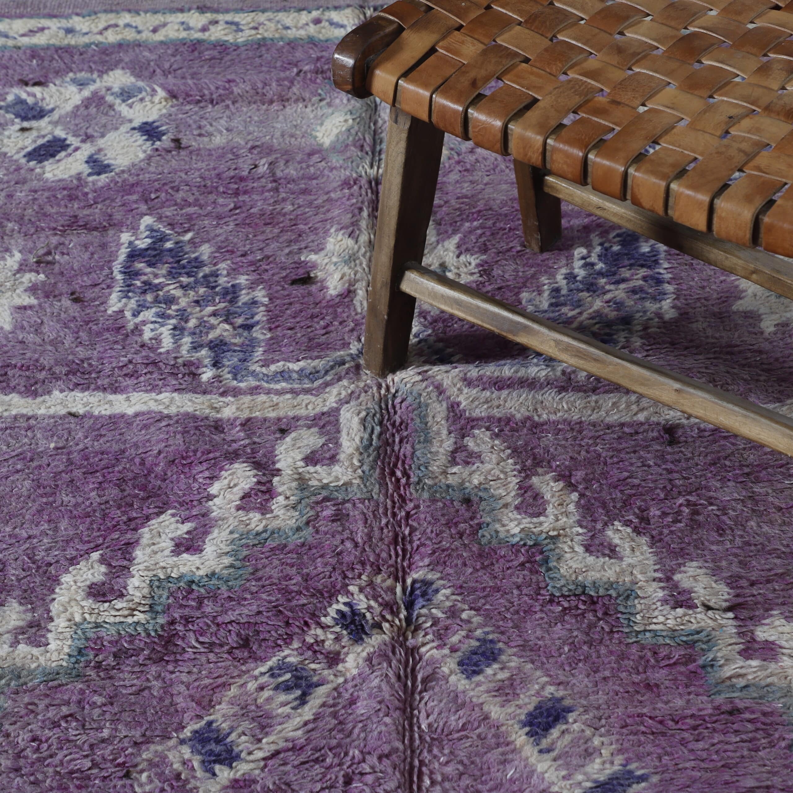 Oulad Bousbaa Vintage Rug 10.8×5.5 Ft Handmade Wool - Image 4