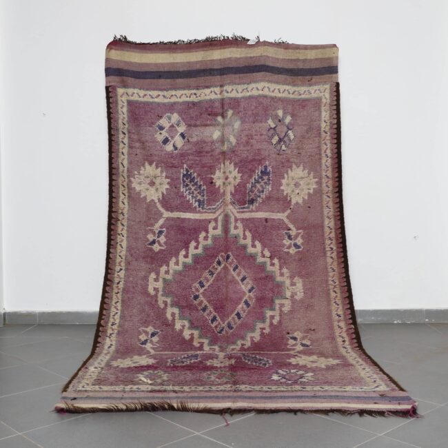 Oulad Bousbaa Vintage Rug 10.8×5.5 Ft Handmade Moroccan Wool