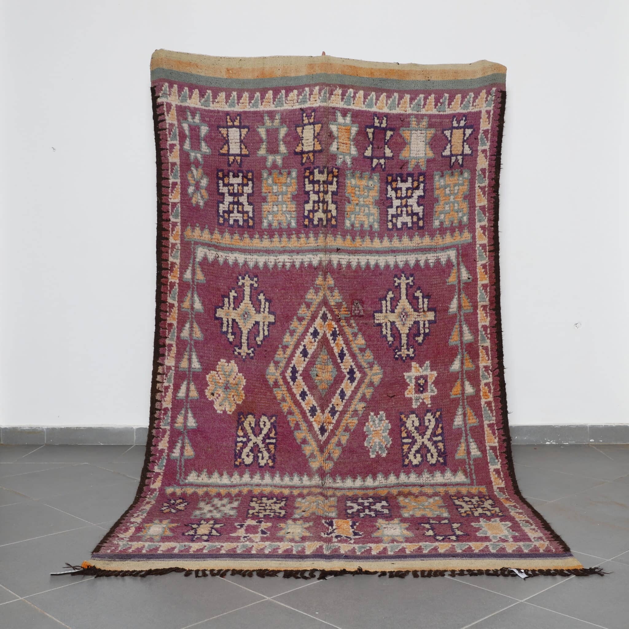 Vintage Taznakht Rug 5.4×3.4 Ft Moroccan Handmade Wool