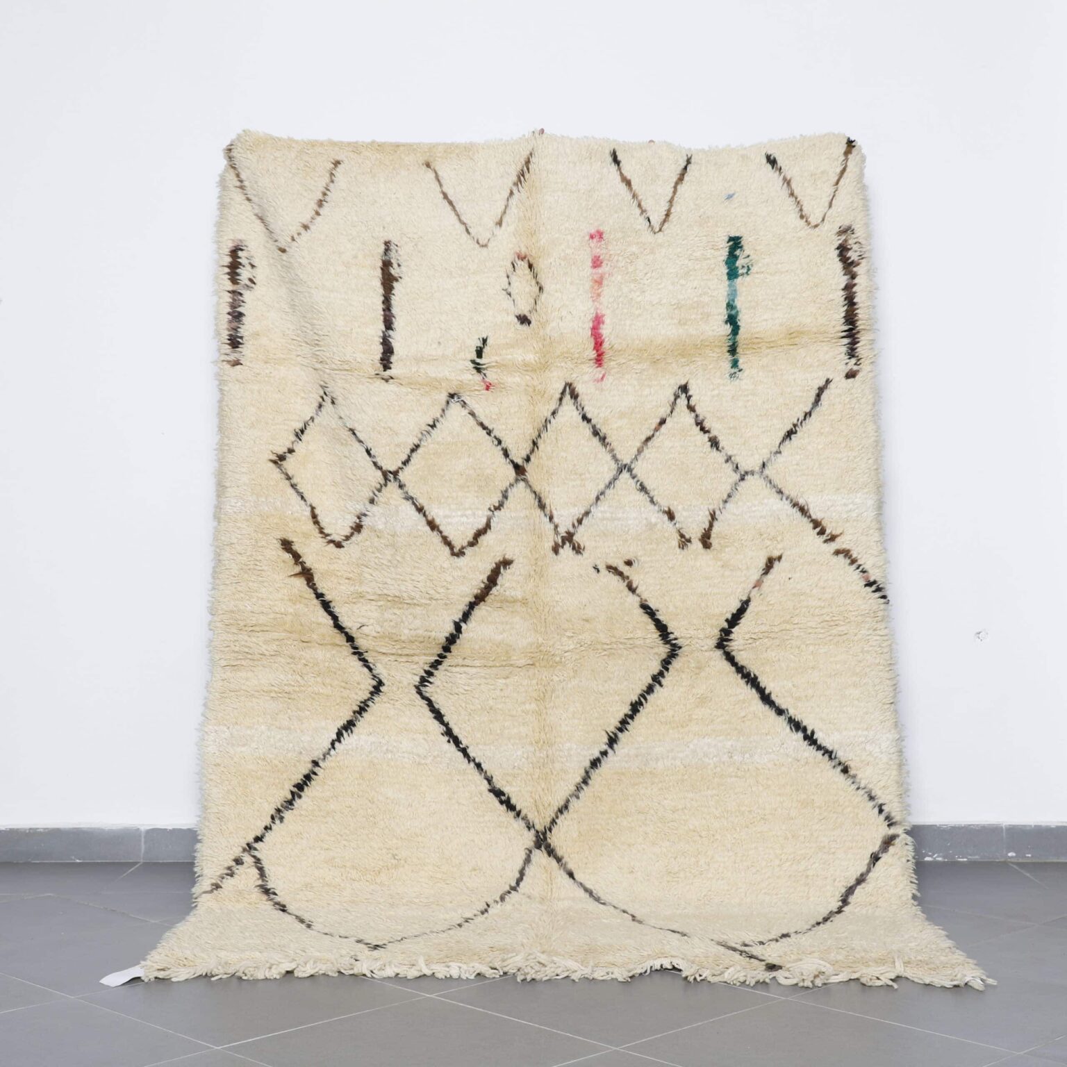 Old Beni Ourain Rug 8.4×5.7 Ft Handmade Moroccan Wool Carpet