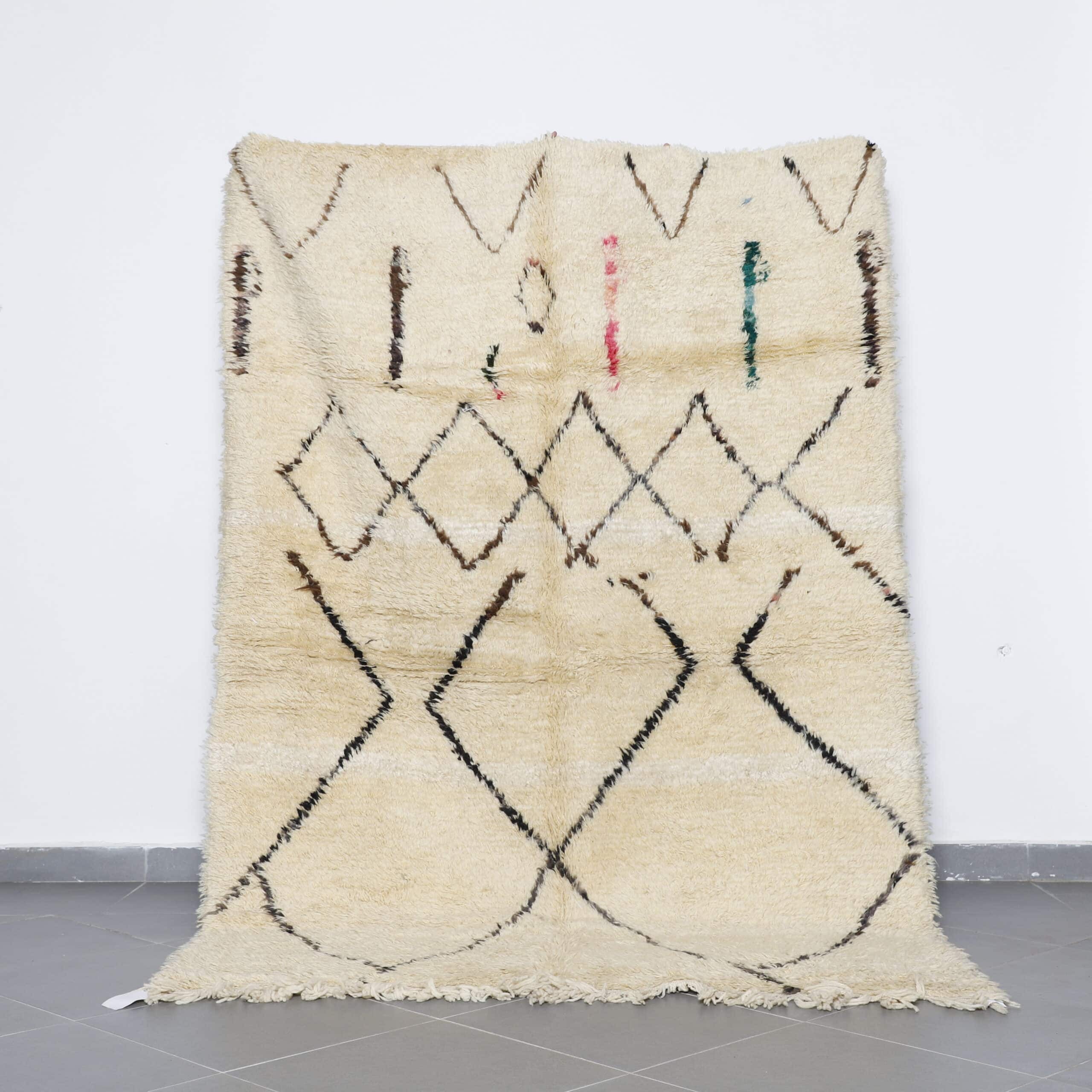 Old Beni Ourain Rug 8.4×5.7 Ft Handmade Moroccan Wool Carpet