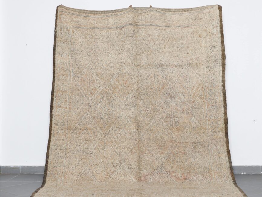 Vintage Beni Mguild Rug 9.0×6.7 Ft Moroccan Wool Carpet