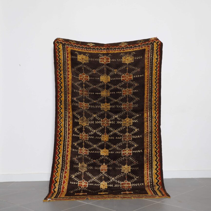 Old Taznakht Rug 7.4×4.6 Ft Handmade Moroccan Wool