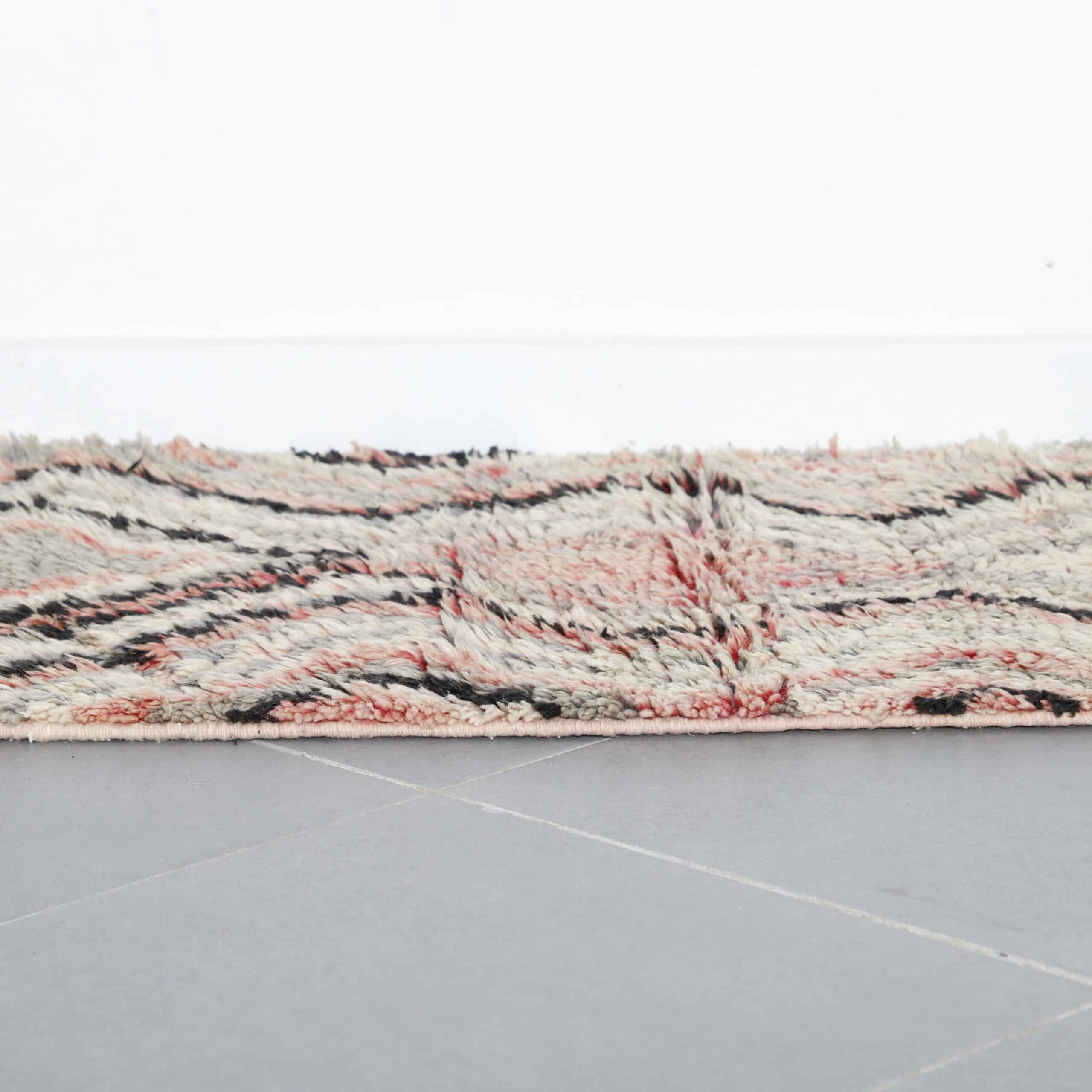 Boujaad Rug 12.0×2.3 ft – Handmade Moroccan Wool Runner with Diamond Zigzag Pattern - Image 3