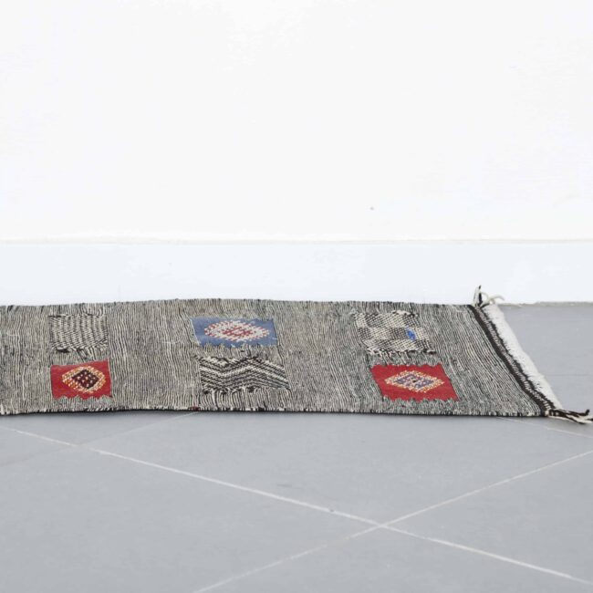 Zanafi Runner 5.1×2.3 ft – Handmade Moroccan Wool Flatweave Rug - Image 7