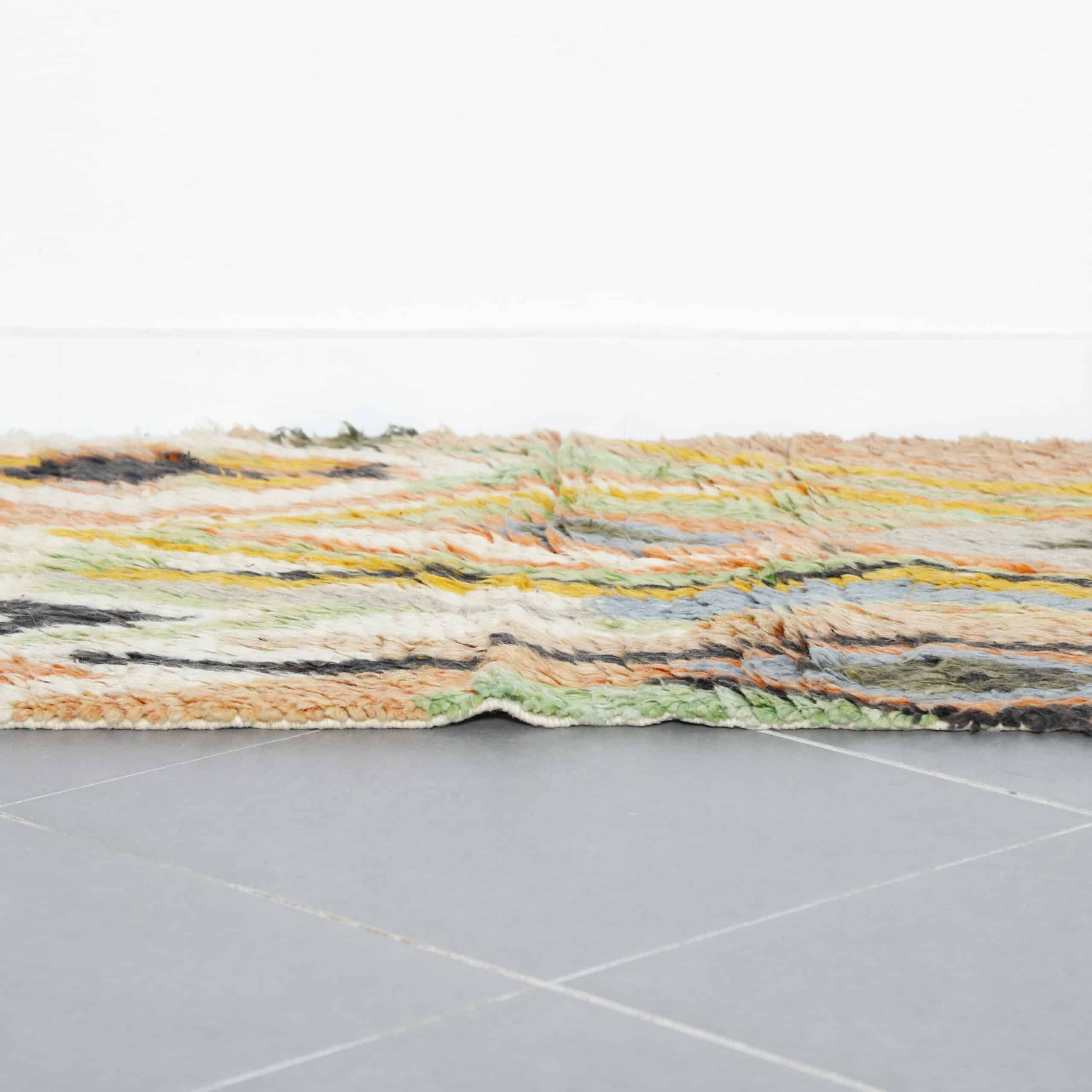 Colorful Boujaad Rug 4.9×3.2 ft – Handmade Moroccan Wool Carpet with Vibrant Geometric Design - Image 2