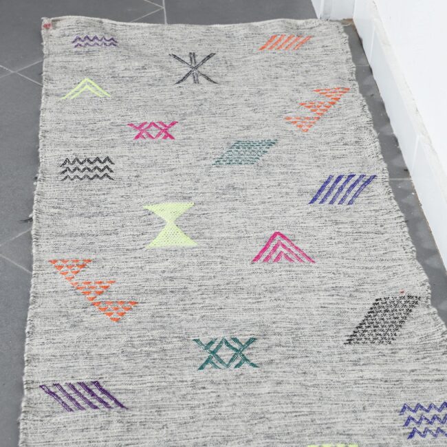Vintage Runner 8.9×2.4 ft – Handmade Moroccan Flatweave Wool Rug - Image 2