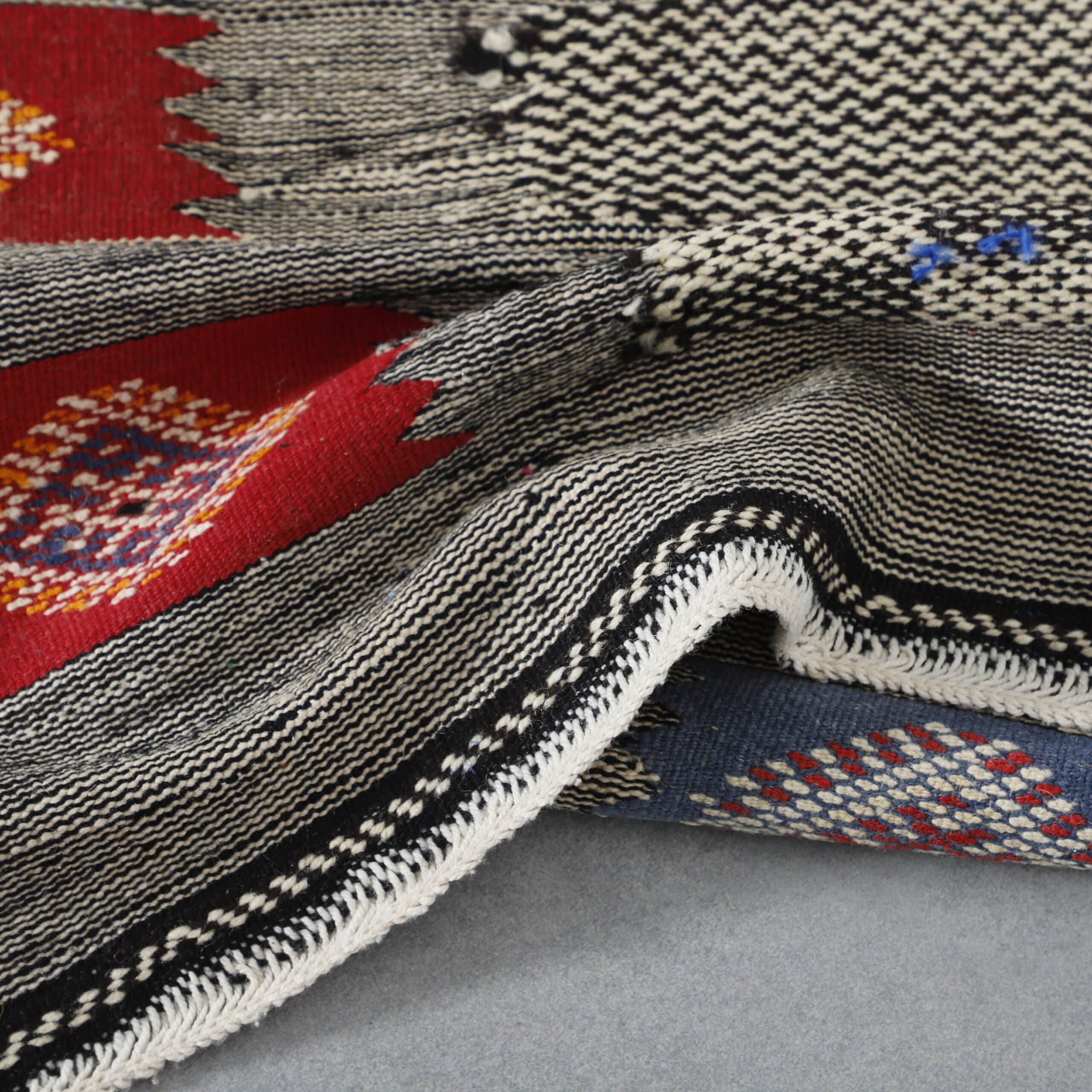 Zanafi Runner 5.1×2.3 ft – Handmade Moroccan Wool Flatweave Rug - Image 2