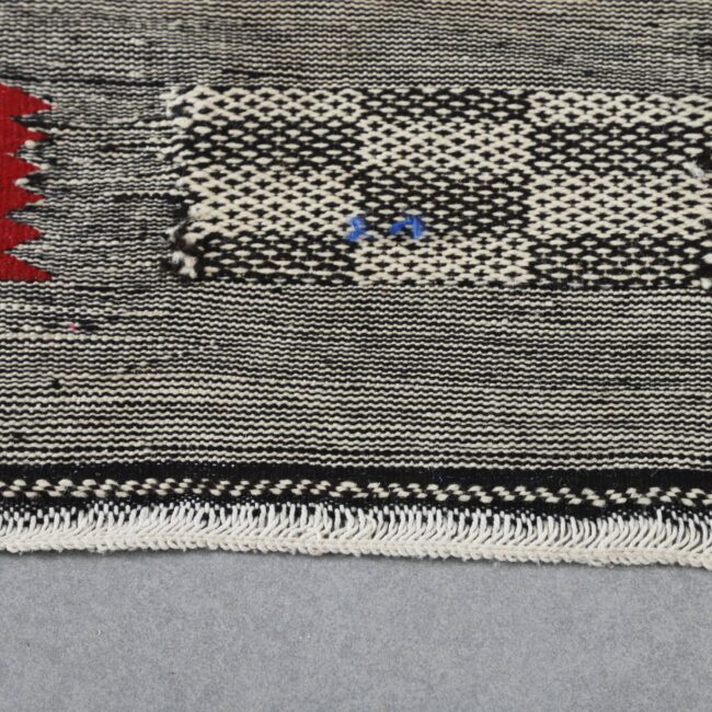 Zanafi Runner 5.1×2.3 ft – Handmade Moroccan Wool Flatweave Rug - Image 5