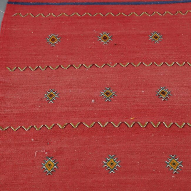 Akhnif Runner 8.2×2.2 ft – Handmade Moroccan Wool Rug in Red Tones - Image 2