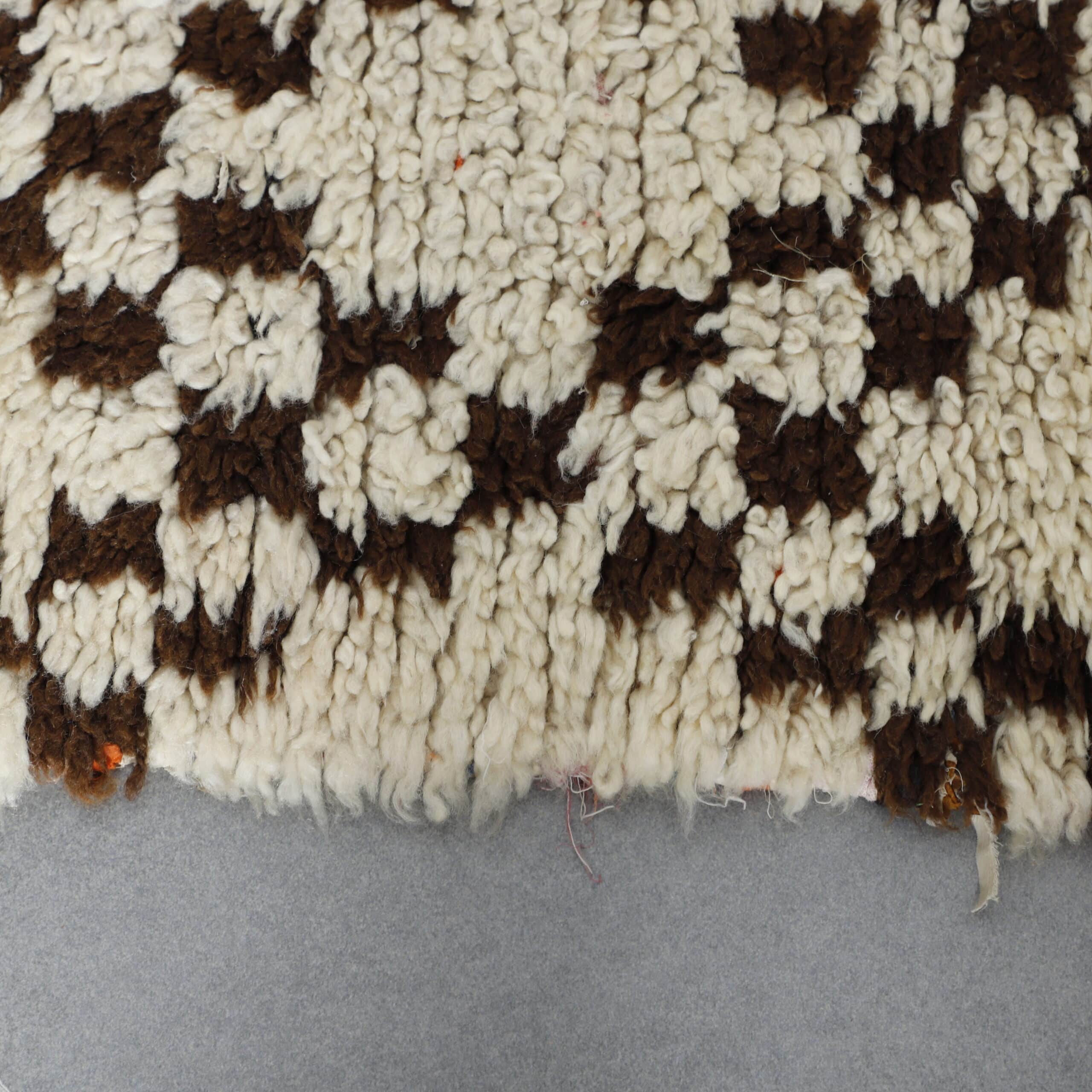 Vintage Beni Ourain 6.7×2.8 ft – Handmade Moroccan Wool Runner Rug - Image 3