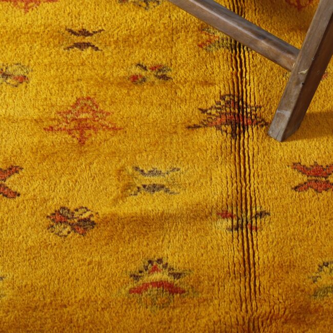Taznakht Rug 9.2×4.8 ft – Handmade Moroccan Wool Yellow Carpet - Image 4