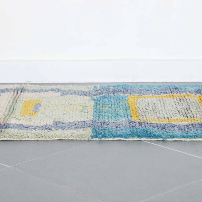 Boujaad Berber Rug 9.0×2.6 ft – Handmade Moroccan Wool Runner with Geometric Abstract Design - Image 3