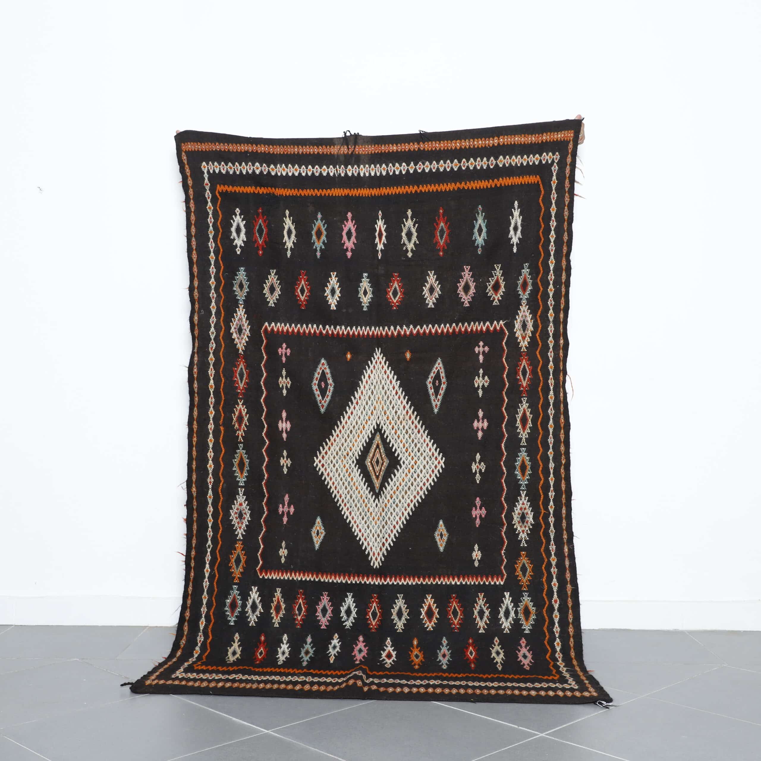 Vintage Taznakht Kilim Rug 7.5×4.5 ft handmade Moroccan wool carpet