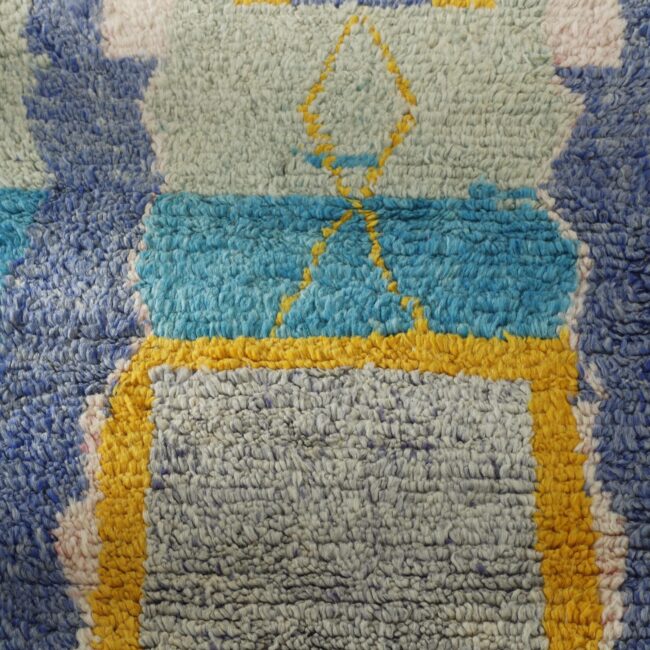 Boujaad Berber Rug 9.0×2.6 ft – Handmade Moroccan Wool Runner with Geometric Abstract Design - Image 4