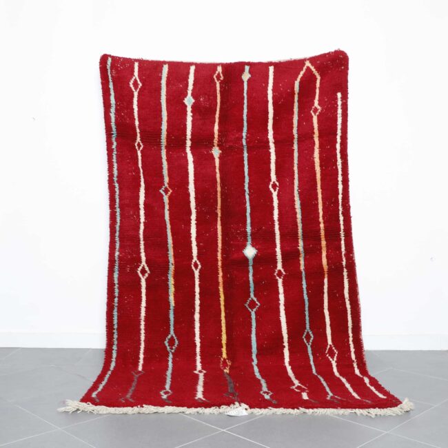 Boujaad Rug 8.9×5.2 ft handmade Moroccan red wool carpet