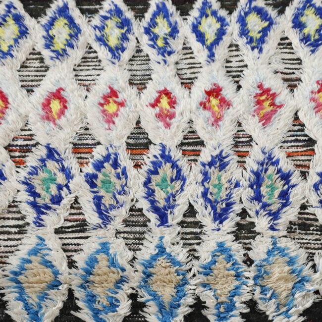 Boucherouite Rug 7.4×2.9 ft – Handmade Moroccan Colorful Rug in Geometric Diamond Pattern - Image 4