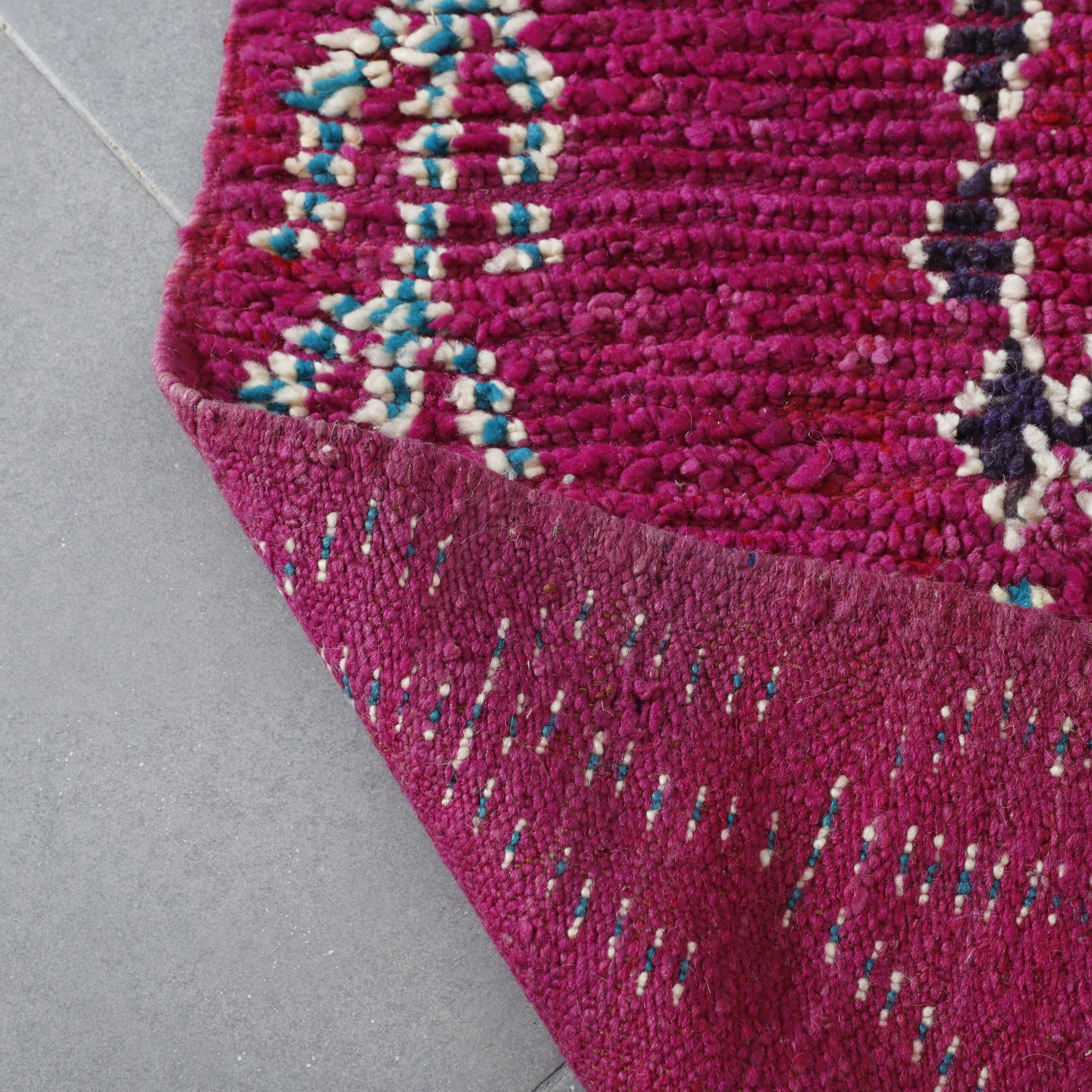 Large Handmade Colorful Moroccan Berber Rug 270cm x 140cm – Authentic Wool Carpet - Image 2