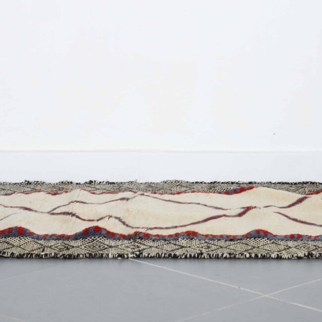 Moroccan Beni Ourain Rug 195cm x 93cm – Handmade Wool Rug with Diamond Pattern - Image 3