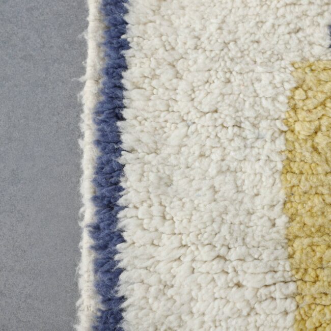 Handmade Modern Moroccan Berber Rug 154cm x 110cm – Abstract Wool Area Rug - Image 2