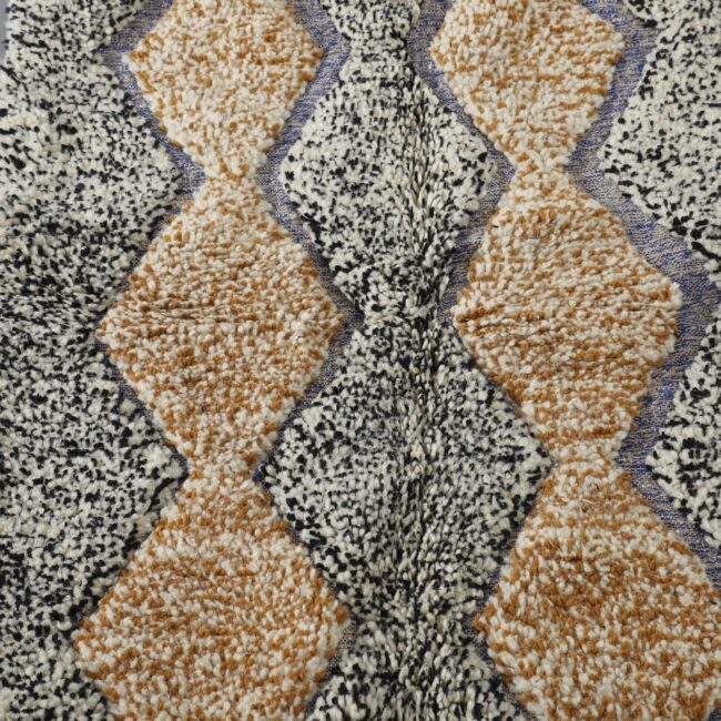 Handmade Moroccan Beni Ouarain Rug 152cm x 101cm – Brown Wool Berber Carpet - Image 3