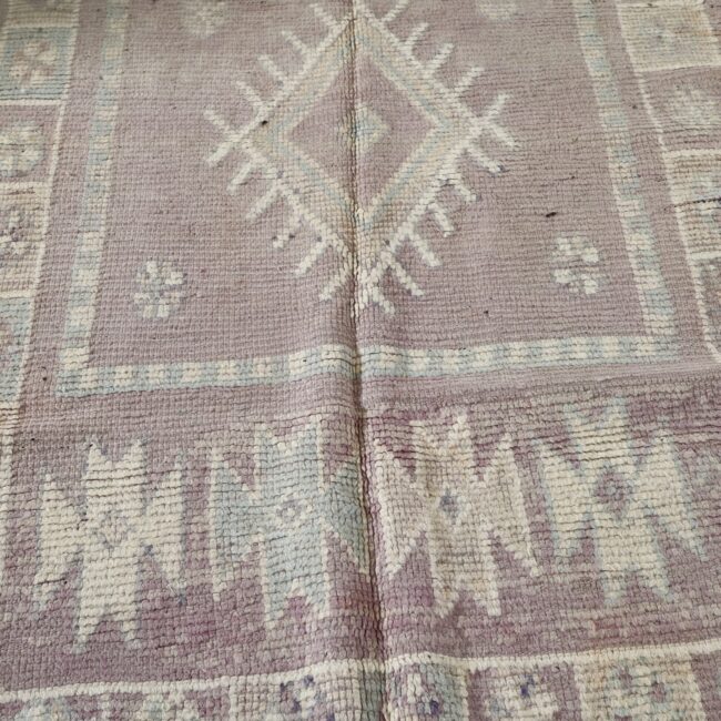 Vintage Moroccan Berber Rug 240cm x 120cm – Soft Pastel Wool Carpet - Image 2