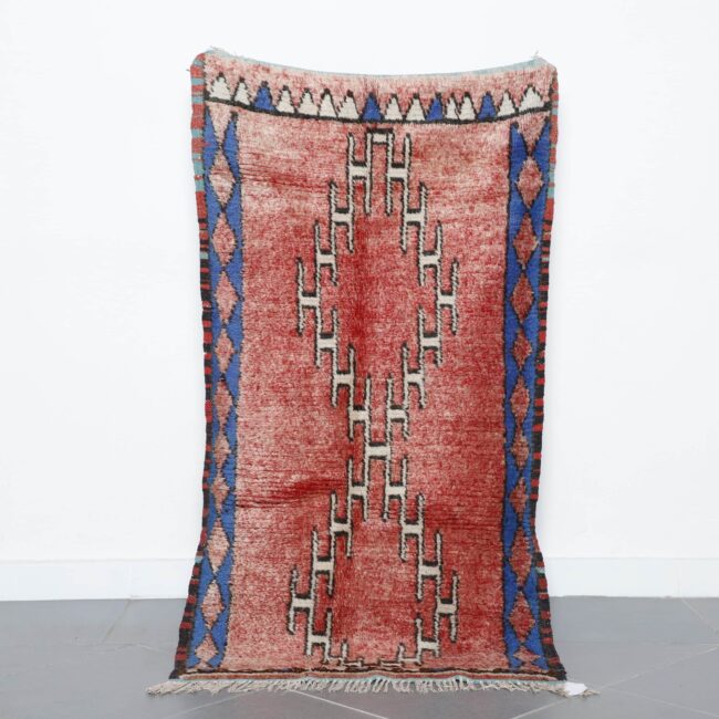 Handmade Red Moroccan Berber Rug 162cm x 88cm wool tribal carpet