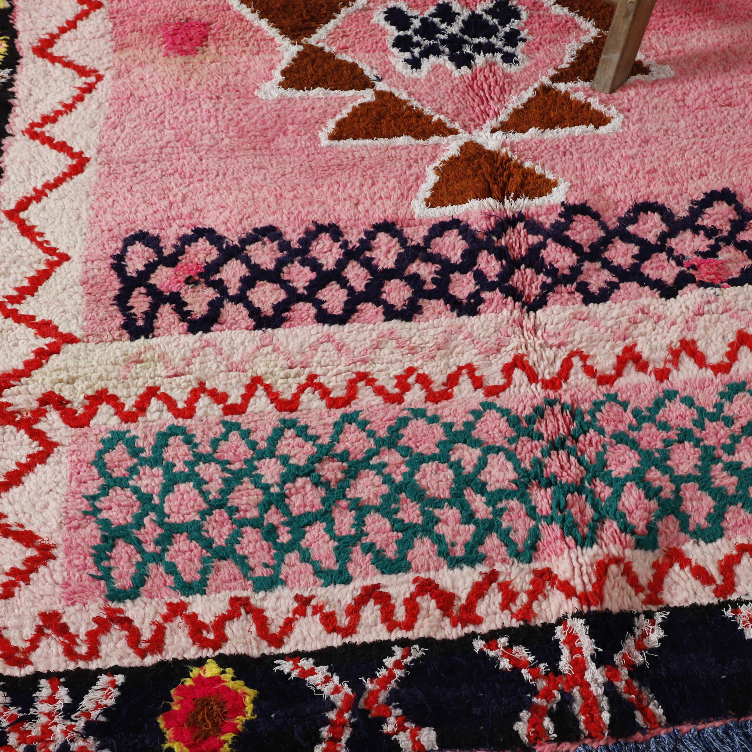 Colorful Moroccan Berber Rug 7.7×5.2 Ft | Handmade Wool Tribal Carpet - Image 4